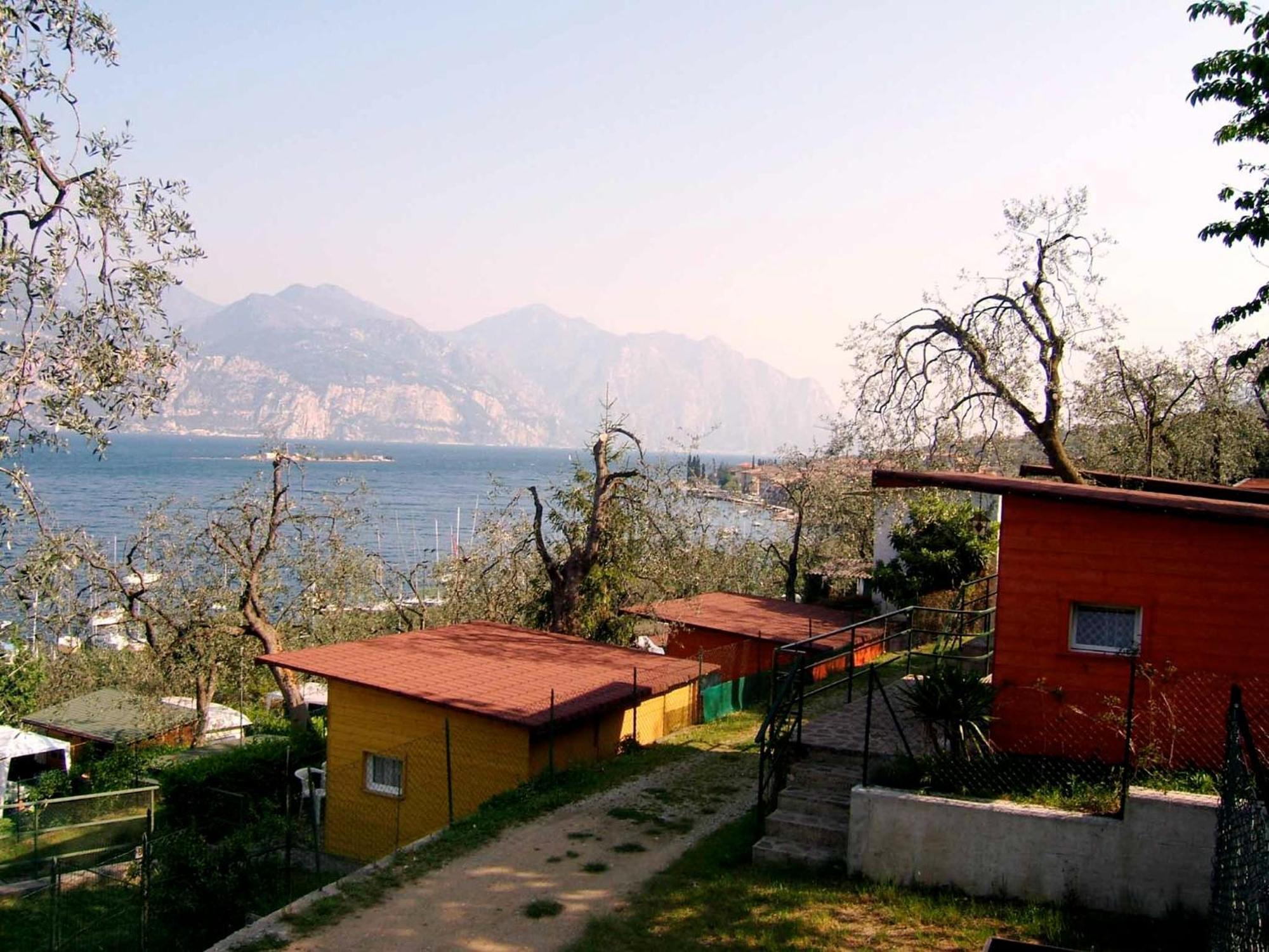 Aquacamp Hotel Brenzone sul Garda Exterior foto