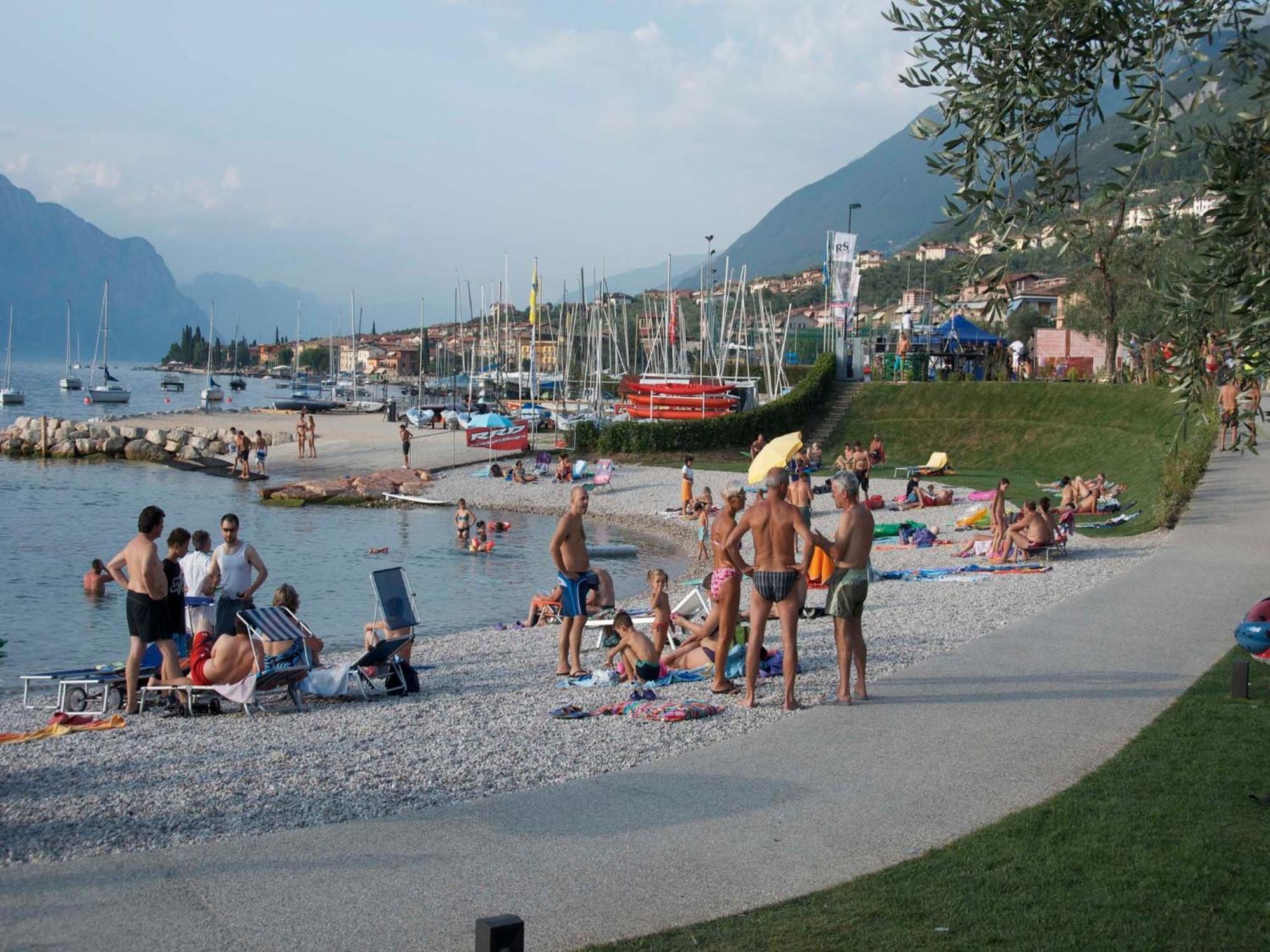 Aquacamp Hotel Brenzone sul Garda Exterior foto